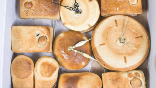 Illustration for article titled These Working Gadgets are Made of Bread